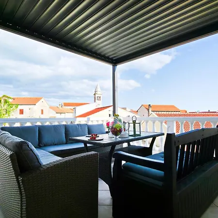 Tri Ferala - Apartment *