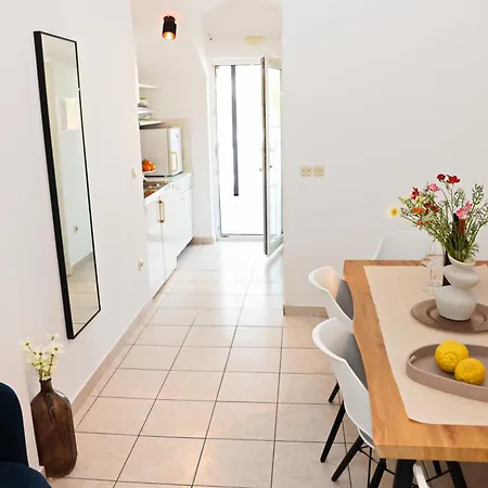 Apartamento Tri Ferala - *